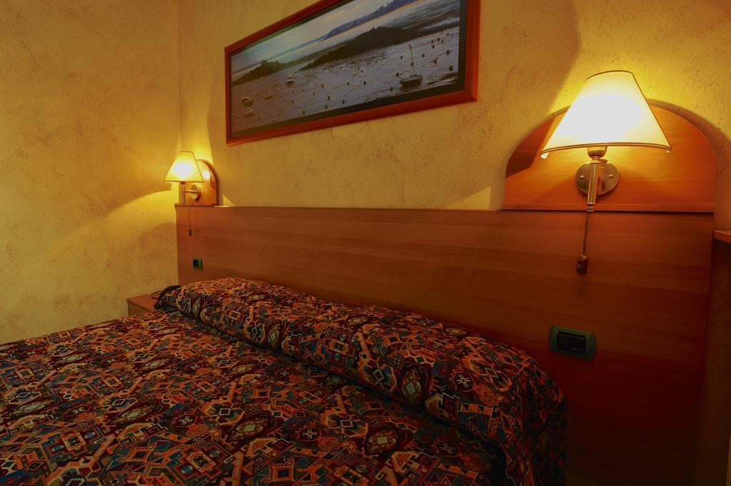 Hotel Eden Турин Экстерьер фото