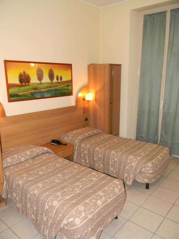 Hotel Eden Турин Экстерьер фото